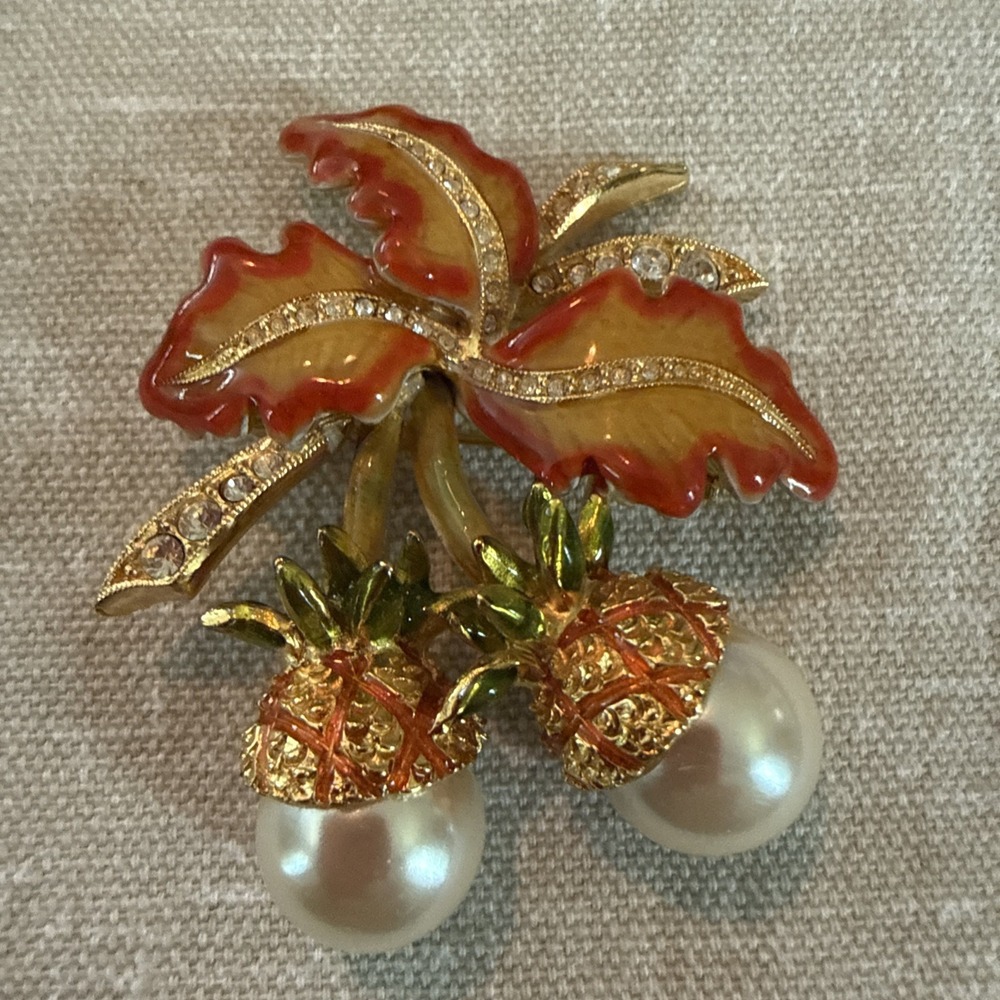 Joan Rivers Brooch Pineapple Faux Pearls Enamel Oak Leaf Swarovski Crystals